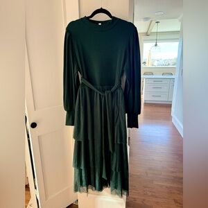 Ivy City Elegant Green Tiered Dress